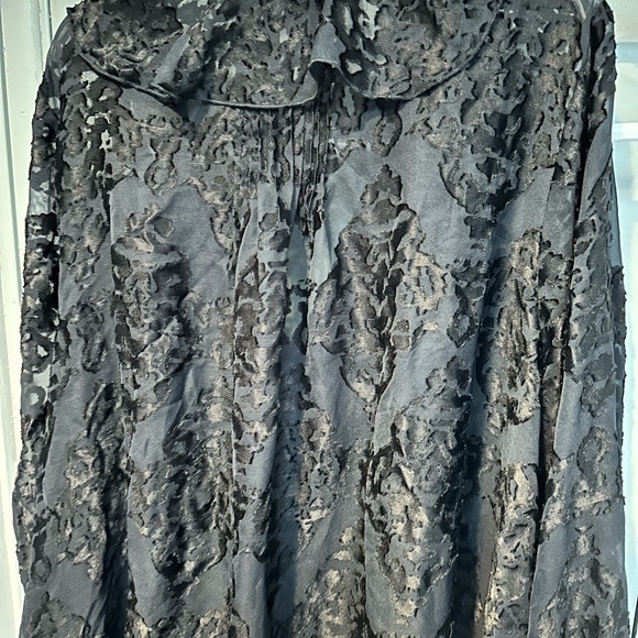 Plus sz 28 Denim 24/7 dressy blouse 🖤 - Picture 4 of 5